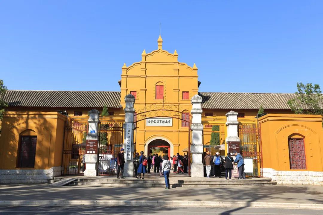 周末去一趟建水開啟一場特別的美食之旅。