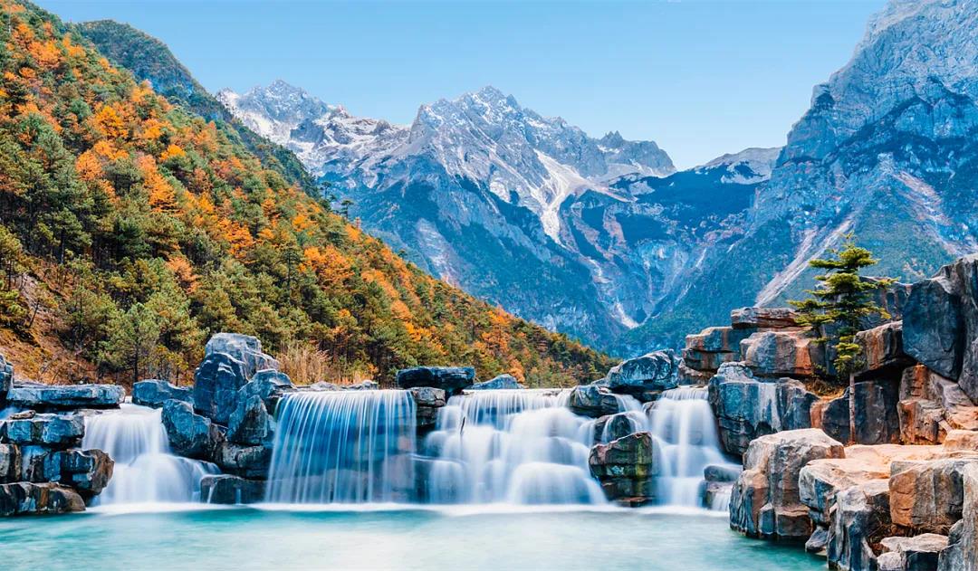 穿越中國(guó)最美高原牧場(chǎng)體驗(yàn)  你會(huì)獲得超乎想象的樂趣