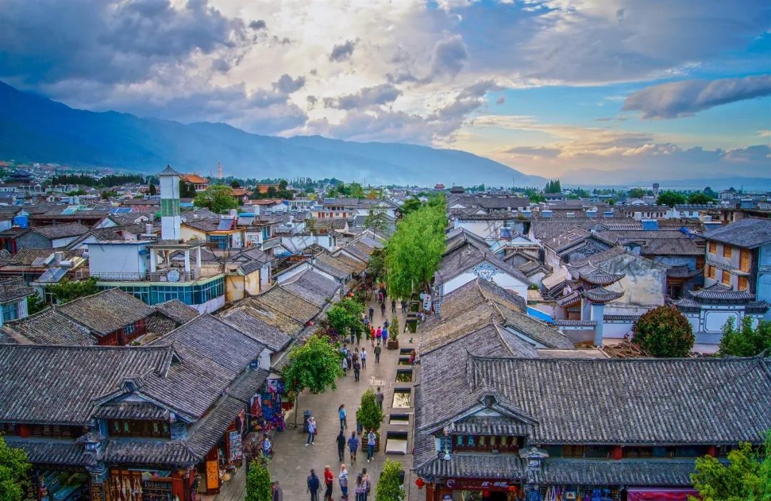 漫游·逛幾座古鎮(zhèn)，看煙火滿人間