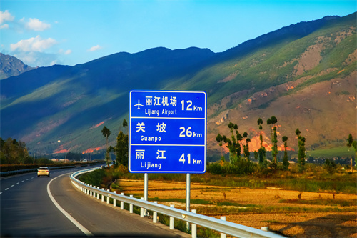 麗江文海，盛夏又美麗又涼快，美麗的夏季在麗江度過！